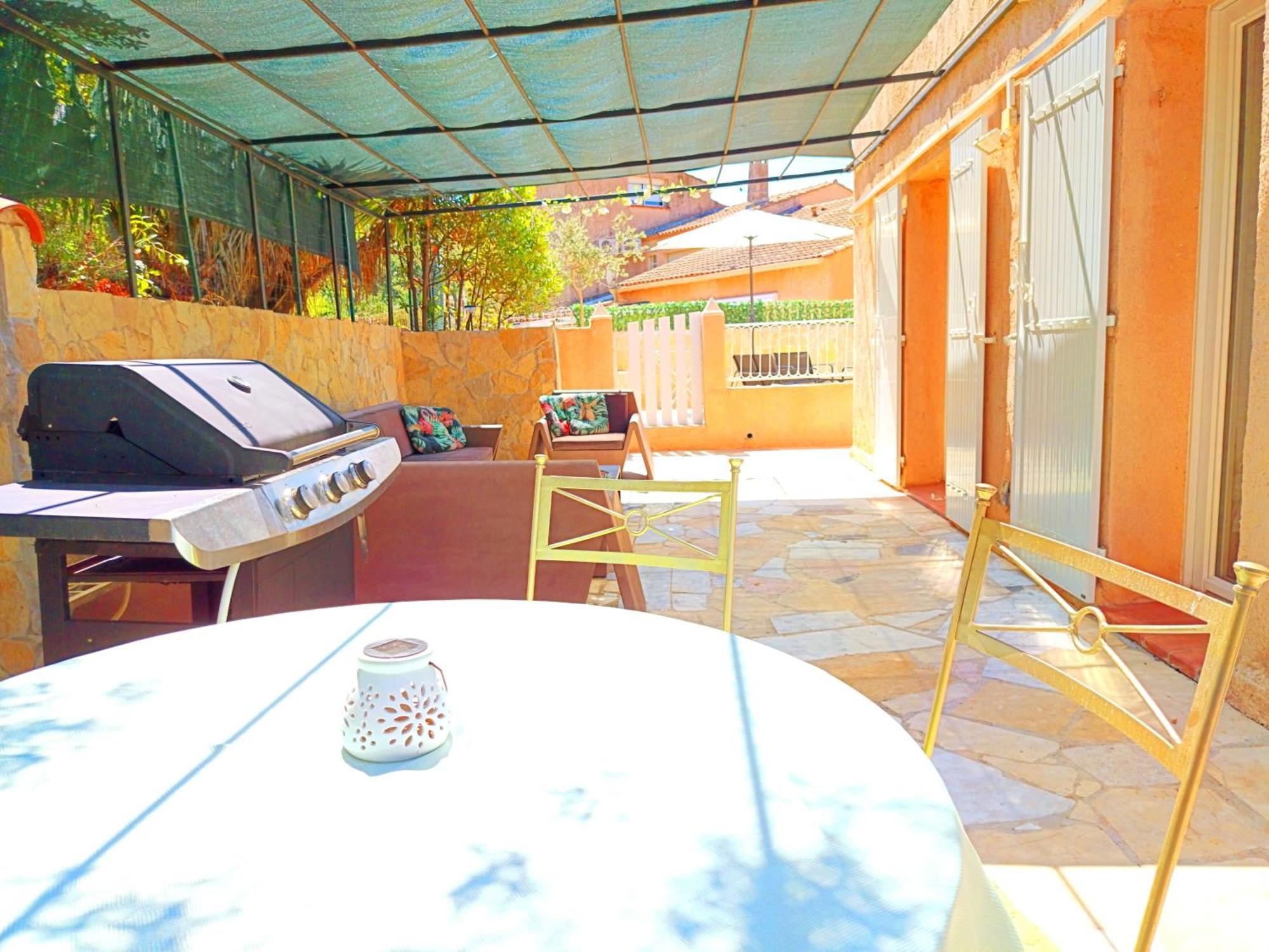 Villa Naïs 126m2-Zen-Salle Cinéma-Piscine La Valette-du-Var Exterior foto